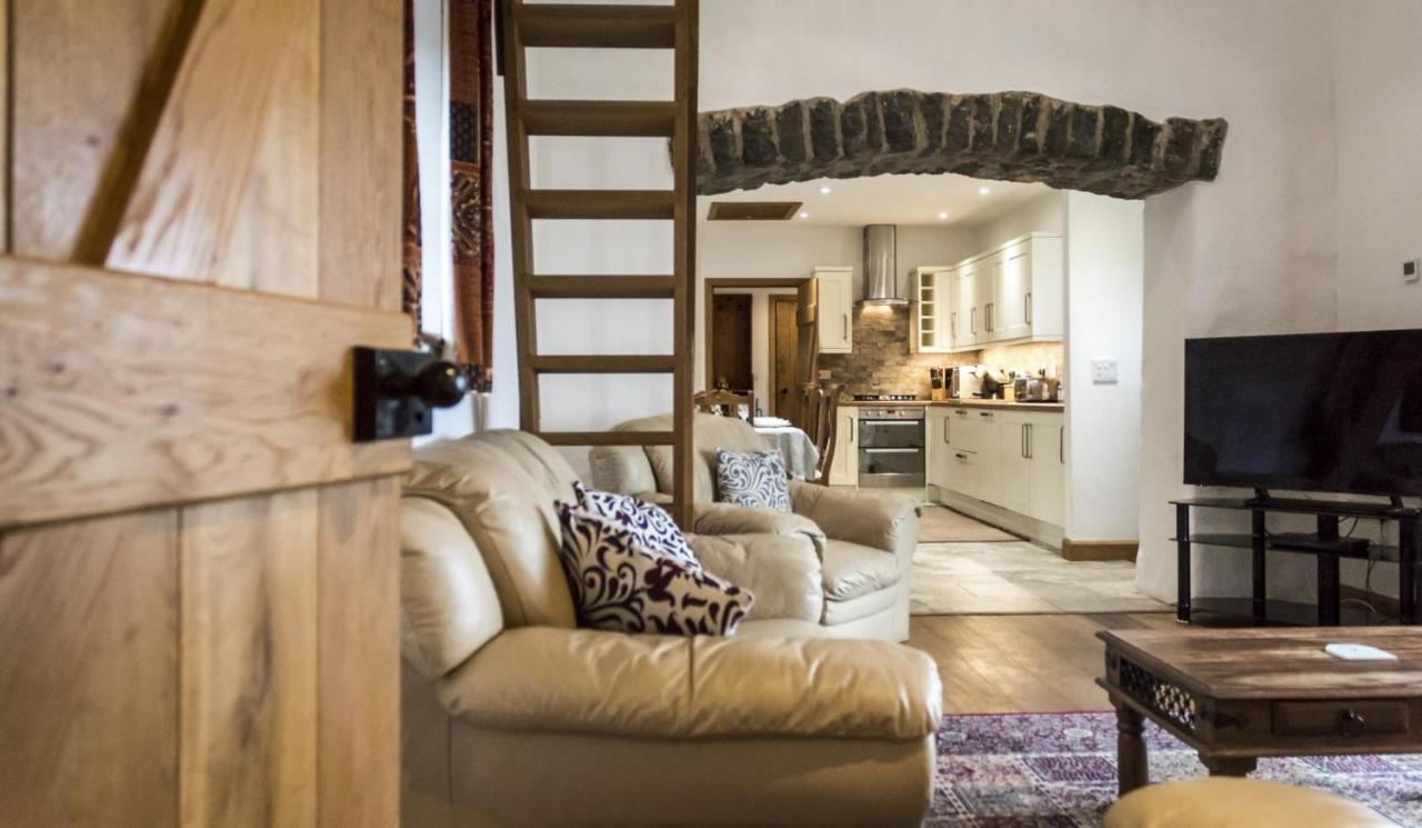 Orchard Cottage - Luxurious Barn Conversion - Beavers Hill Manorbier Exteriér fotografie